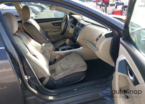 2015 Nissan Altima 2.5 S из США, поврежденный, VIN 1N4AL3AP9FN914550